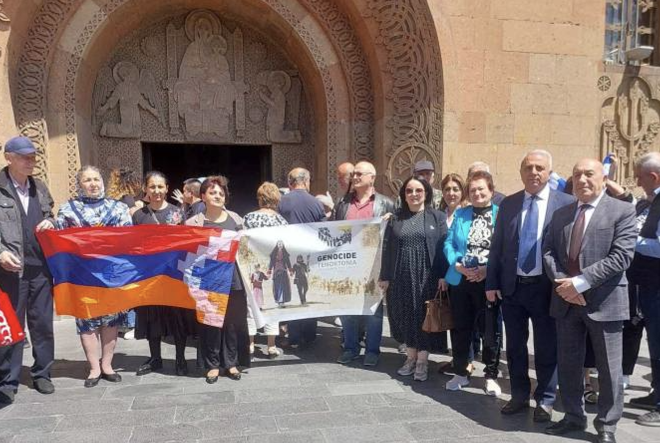 Ermenistan’daki Rum toplumu, Pontus Soykırımı’nda öldürülenleri andı